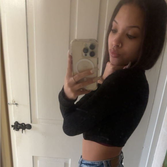 nevaehwhite719